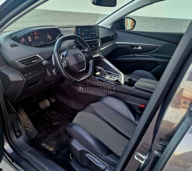 Peugeot 5008 ALLURE