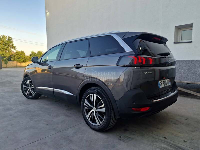 Peugeot 5008 ALLURE