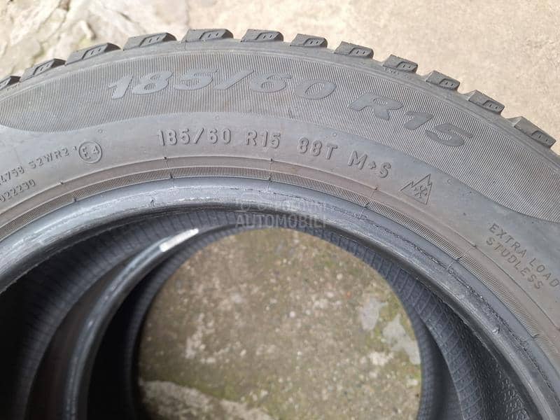 Pirelli 185/60 R15 Zimska