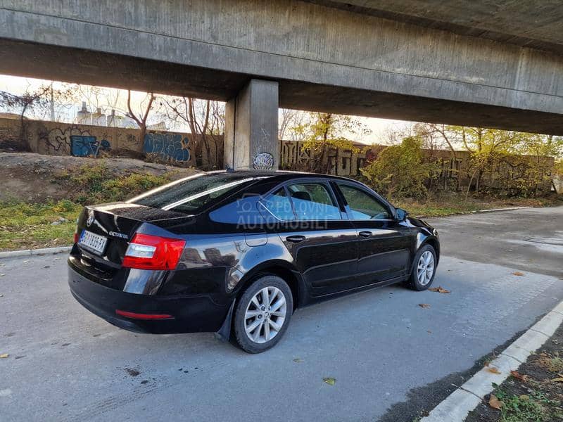 Škoda Octavia 2.0 TDI STYLE