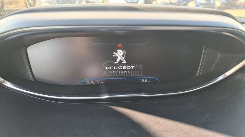 Peugeot 3008 1.5d NOV/NAV ALLURE