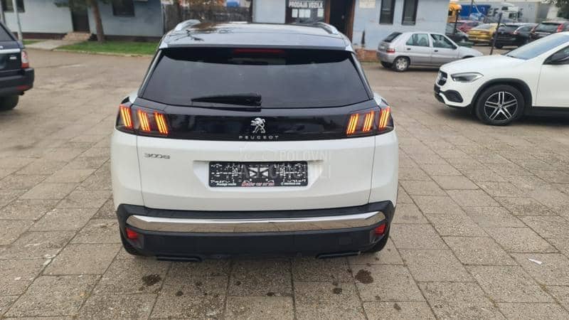 Peugeot 3008 1.5d NOV/NAV ALLURE