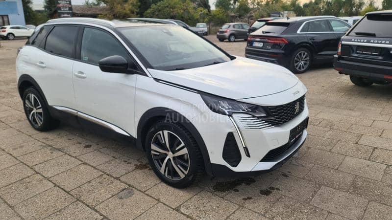 Peugeot 3008 1.5d NOV/NAV ALLURE