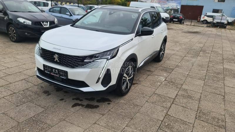 Peugeot 3008 1.5d NOV/NAV ALLURE