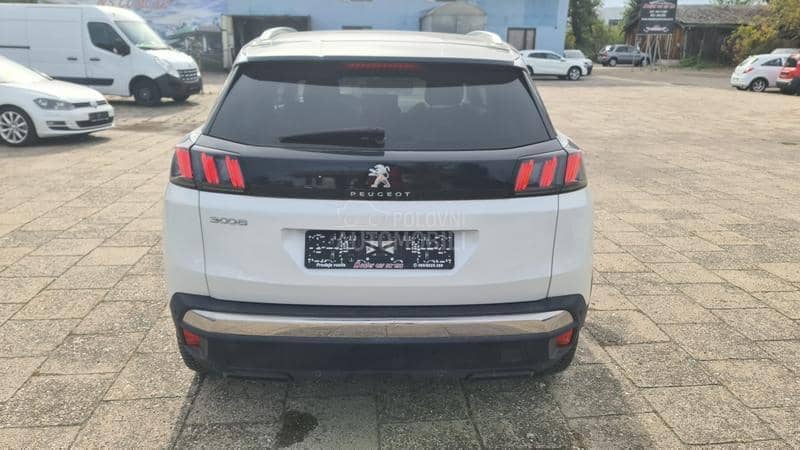 Peugeot 3008 1.5d NOV/NAV ALLURE