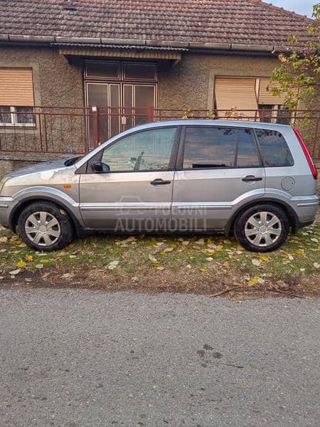 Ford Fusion 1.6