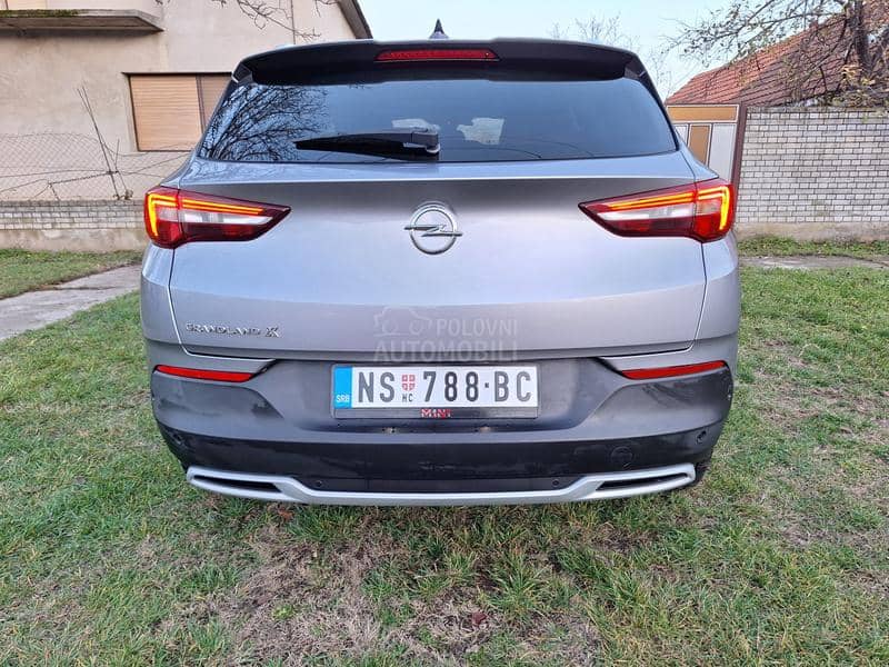 Opel Grandland X 1.5 HDI