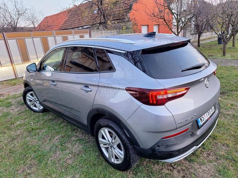 Opel Grandland X 1.5 HDI