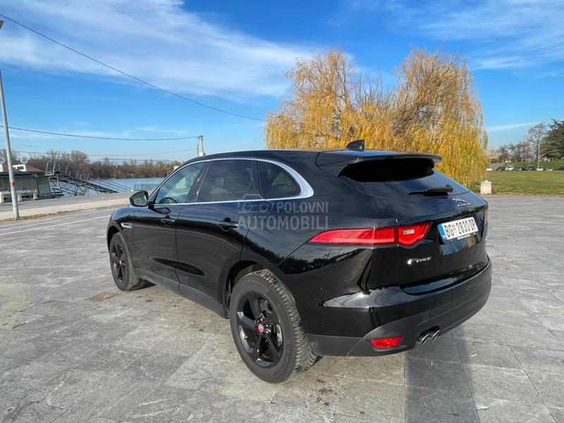 Jaguar F pace VIRTUAL