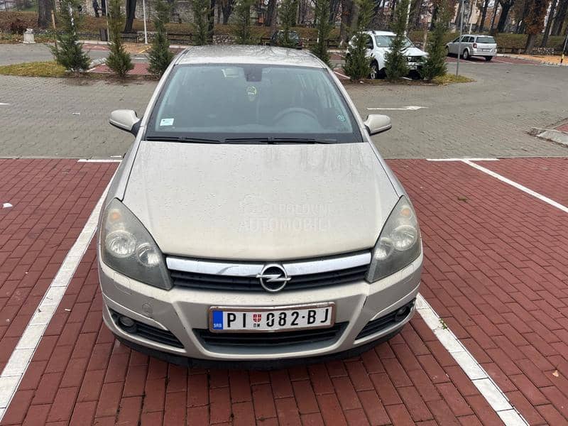 Opel Astra H 1.7CDTI