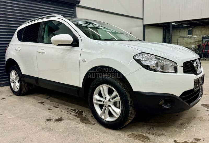 Nissan Qashqai 2.0 DCI PANO/2x alu