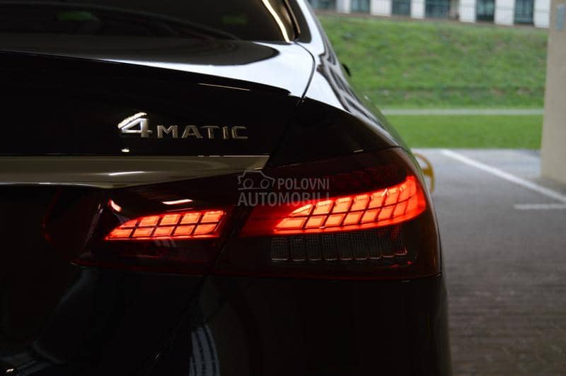 Mercedes Benz E 300 300de AMG 4matic