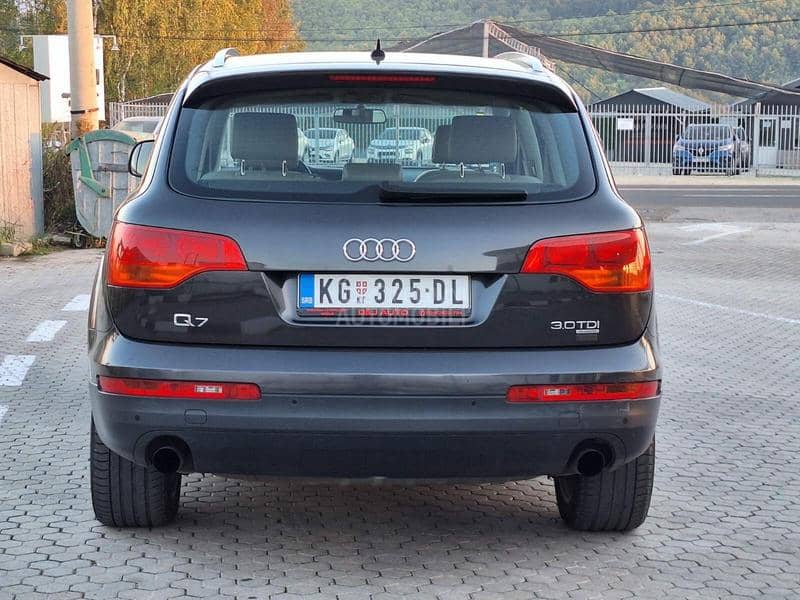 Audi Q7 3.0 tdi