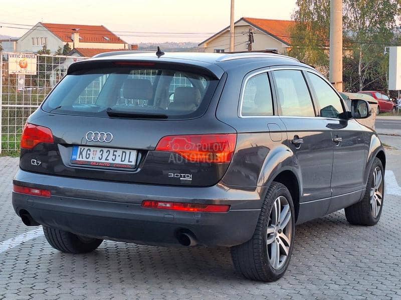 Audi Q7 3.0 tdi