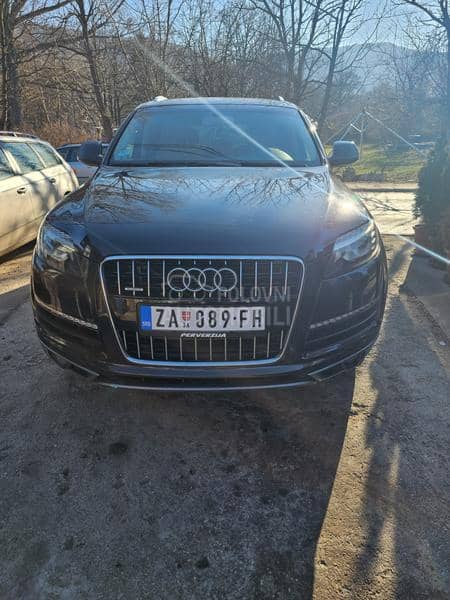 Audi Q7 3000