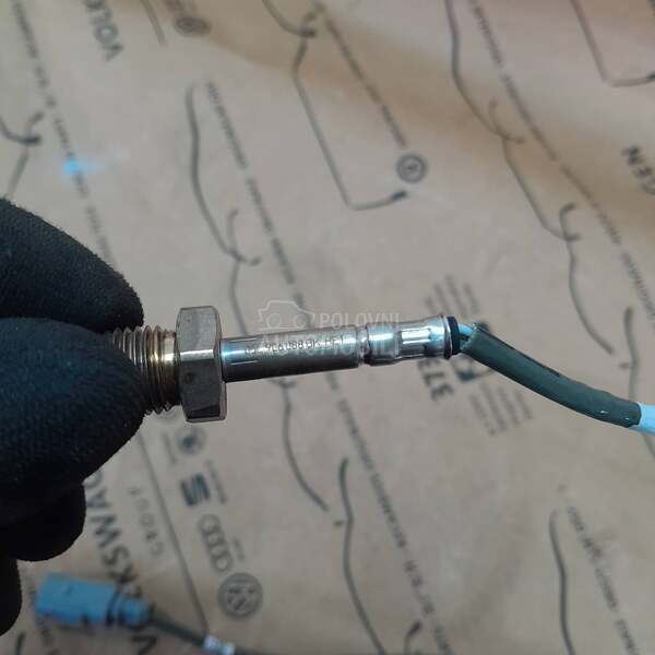587 sonda  05L 906 088 BK