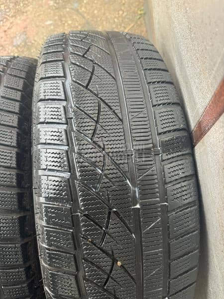 Ostalo 225/65 R17 Zimska