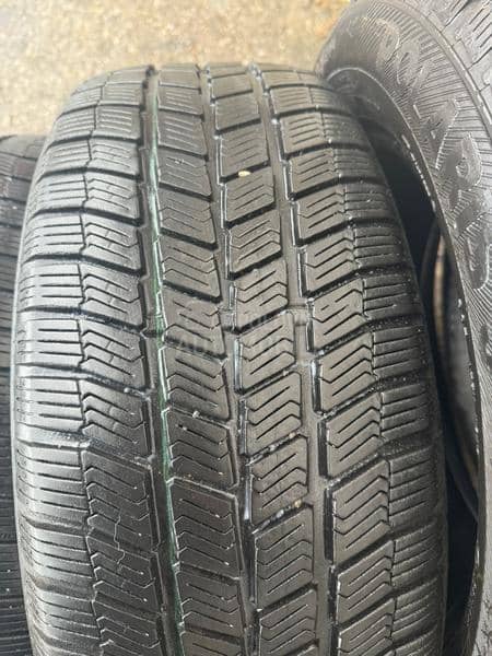 Barum 215/60 R16 Zimska