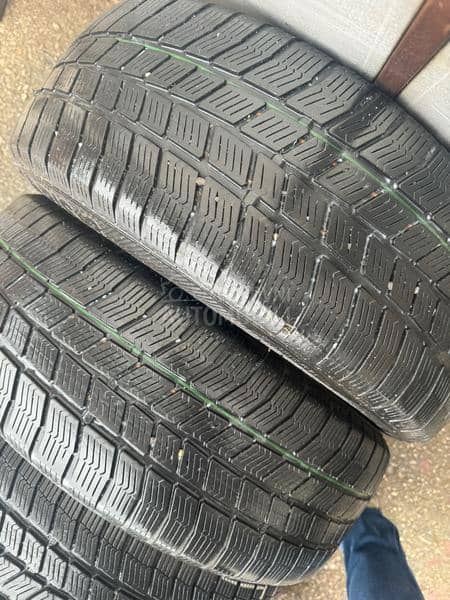 Barum 215/60 R16 Zimska