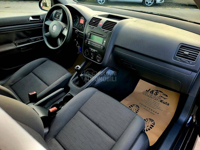 Volkswagen Golf 5 1.4