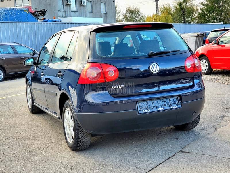 Volkswagen Golf 5 1.4