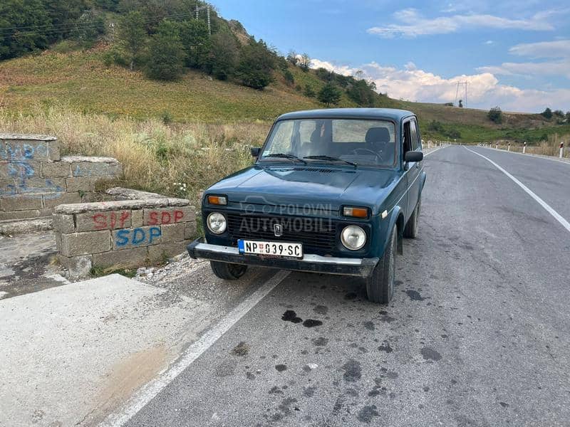 Lada Niva 