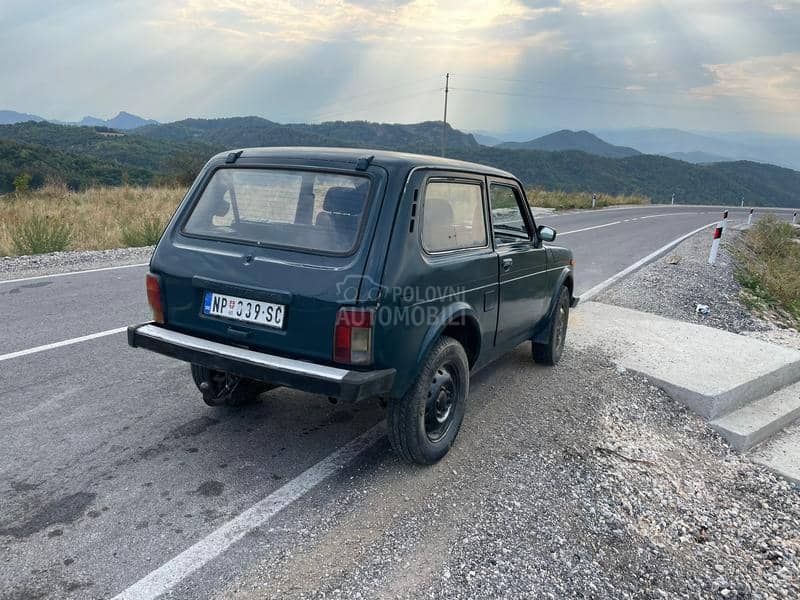 Lada Niva 