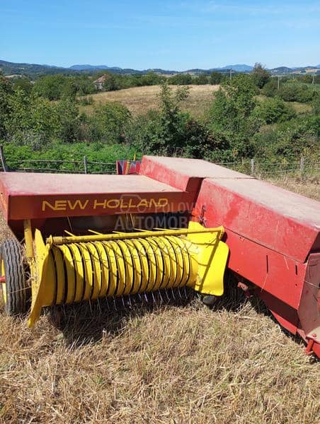 New Holland 265