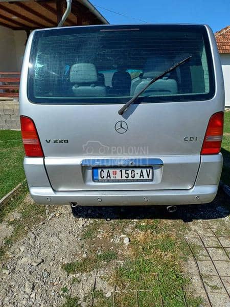 Mercedes Benz V Klasa V220