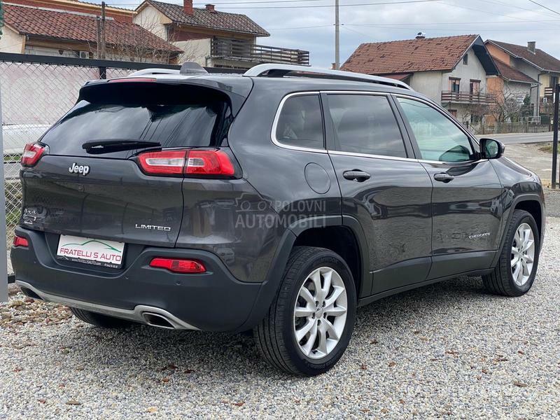 Jeep Cherokee KREDlTl,RATA 252e