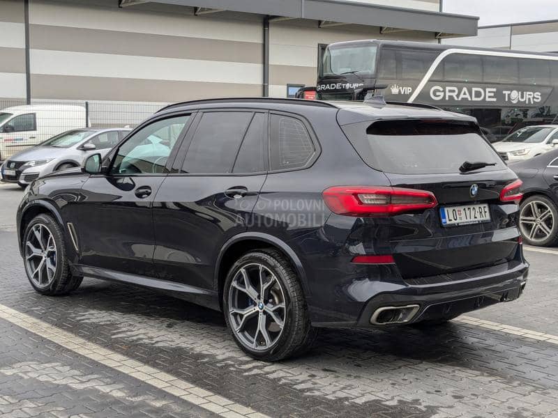 BMW X5 M M50 Compatision