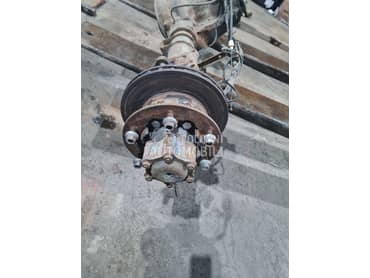 Poluosovina mercedes sprinter