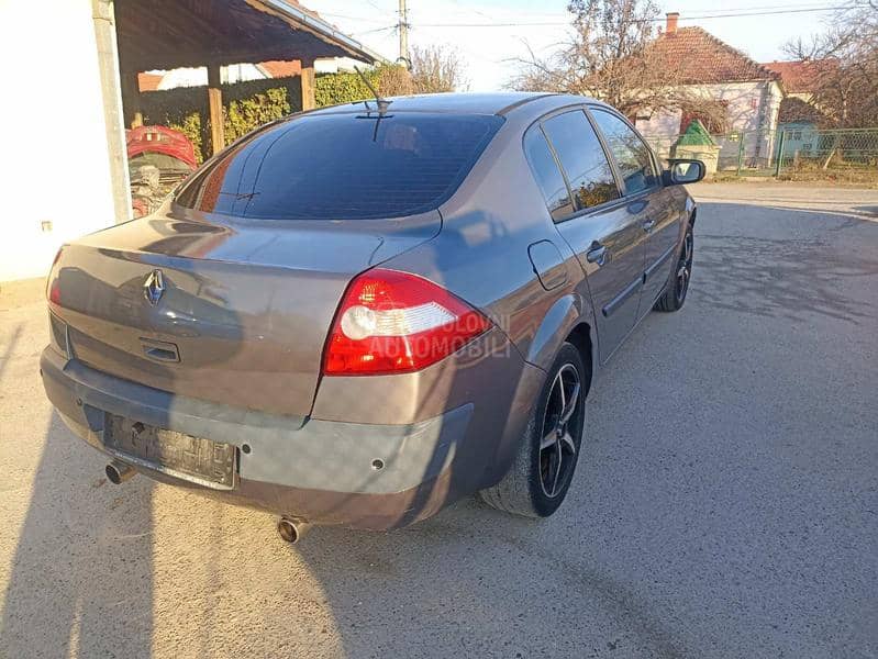 Renault Megane NV603 2006. god. -  kompletan auto u delovima