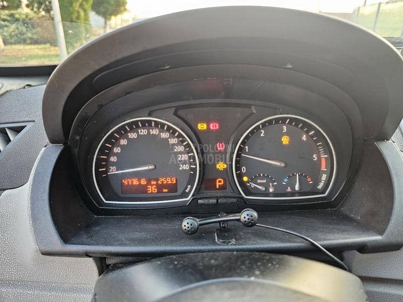 BMW X3 x3 e83 2006. god. -  kompletan auto u delovima
