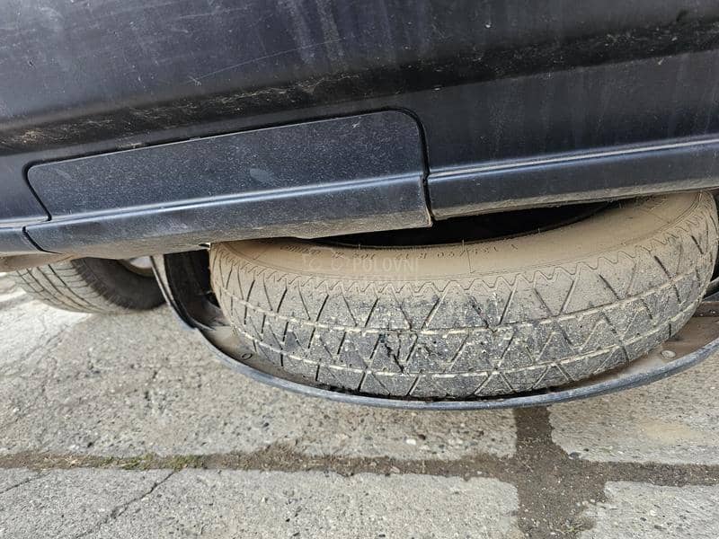 BMW X3 x3 e83 2006. god. -  kompletan auto u delovima