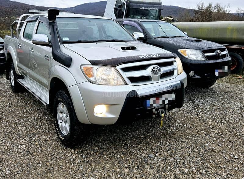 Toyota Hilux 3.0 D4D i 2.5 D4D