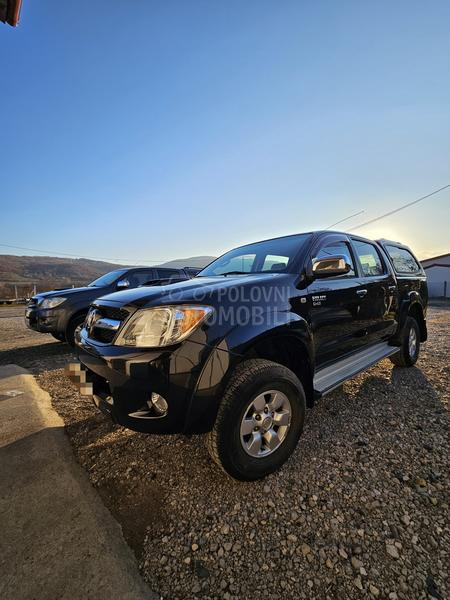 Toyota Hilux 3.0 D4D i 2.5 D4D