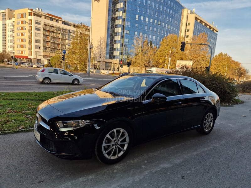 Mercedes Benz A 180 SALOON