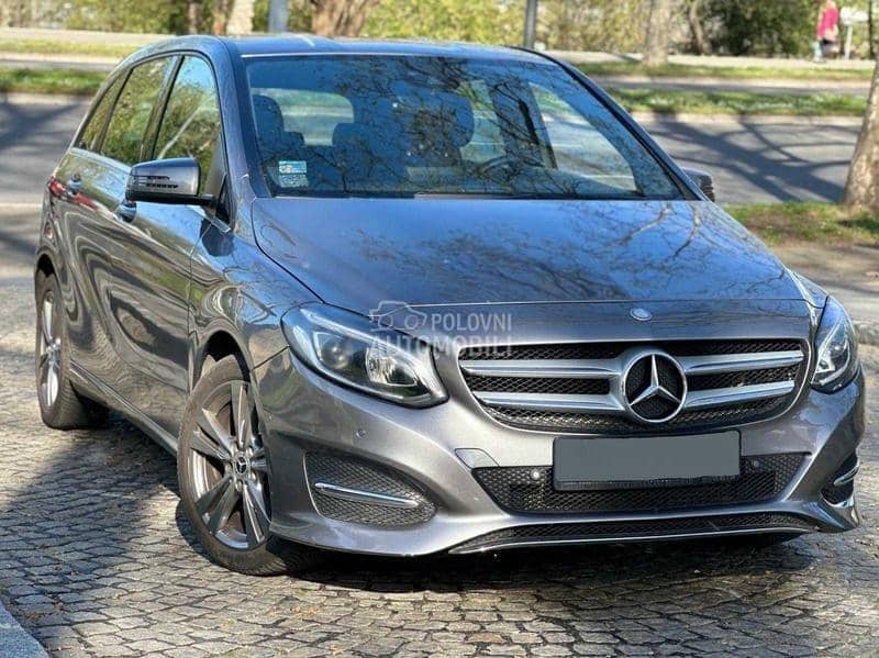 Mercedes Benz B 180 W246 2014. god. -  kompletan auto u delovima