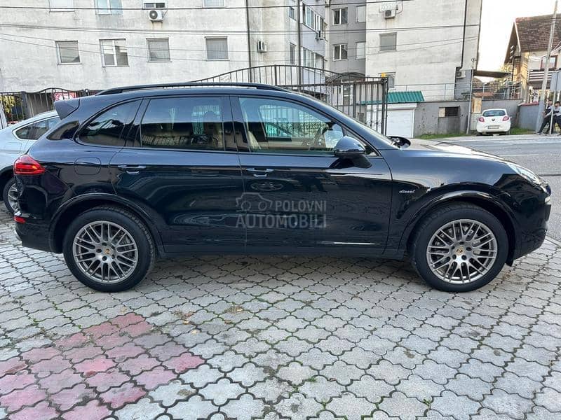 Porsche Cayenne 3.0 D Restyling