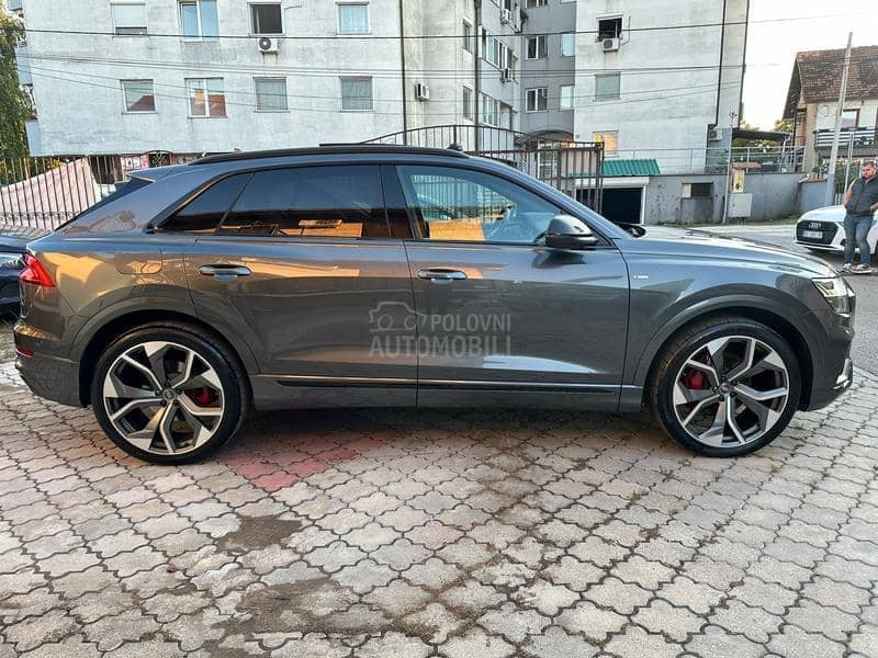 Audi Q8 50 TDI Sline