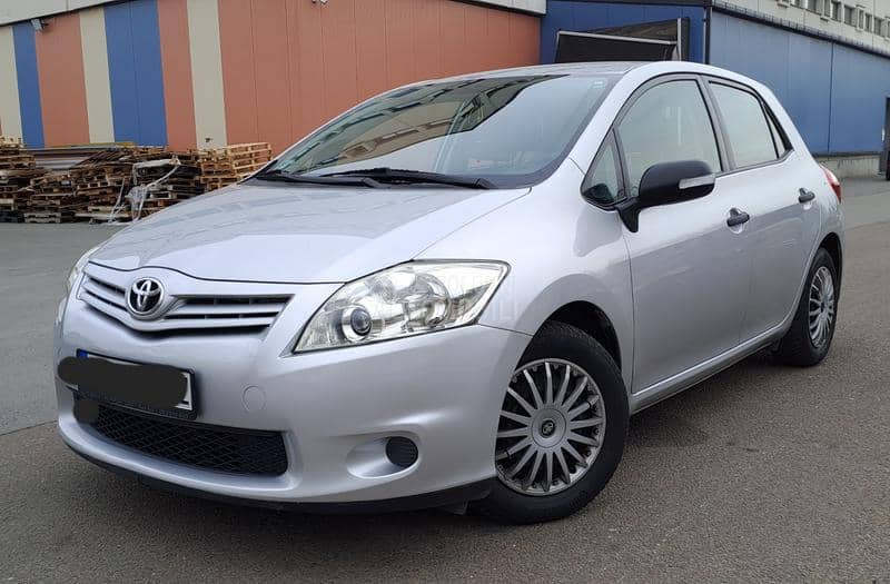 Toyota Auris 1,33