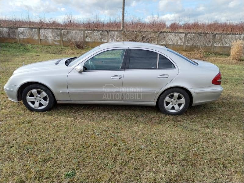 Mercedes Benz E 270 