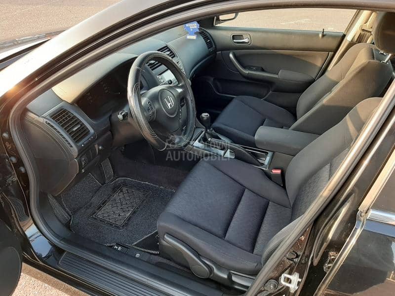 Honda Accord 2.0 4D PE Comfort