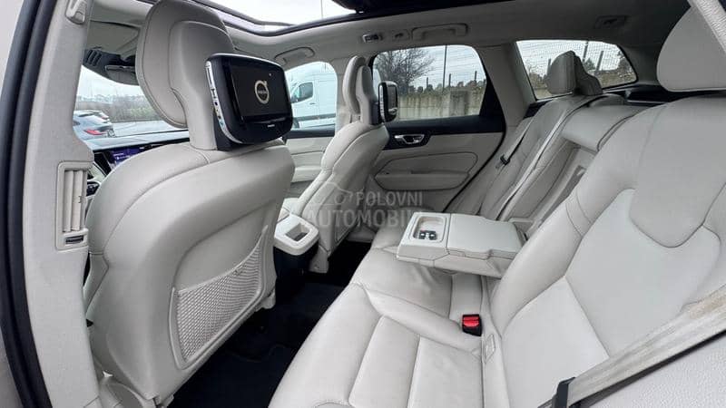 Volvo XC60 Inscription/Pano/AWD