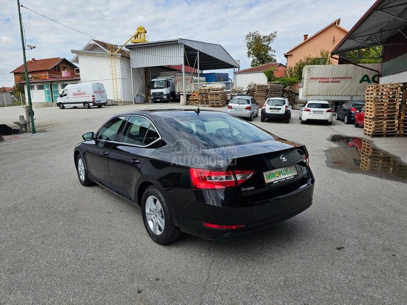 Škoda Superb 1.5tsi