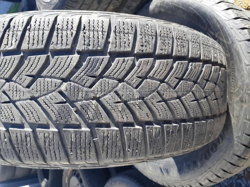 Goodyear 225/65 R17 Zimska