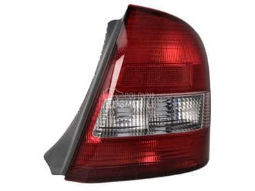 Desno stop svetlo za Mazda 323 od 1998. do 2004. god.