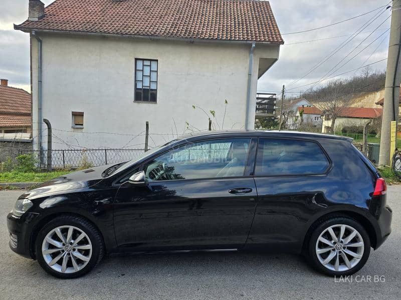 Volkswagen Golf 7 HIGH LINE 2.0 TDI