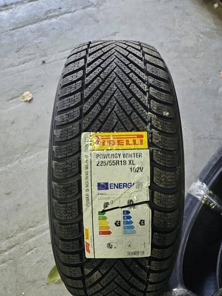 Pirelli 225/55 R18 Zimska